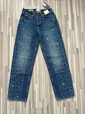 Universal Thread Baggy Jeans with Daisy Embroidery — Medium Blue, Size 2